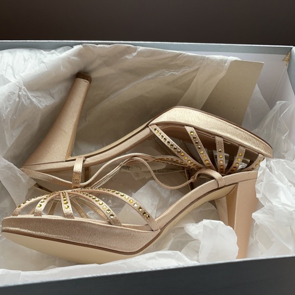 NIB Nine West Heels - Picture 9 of 11